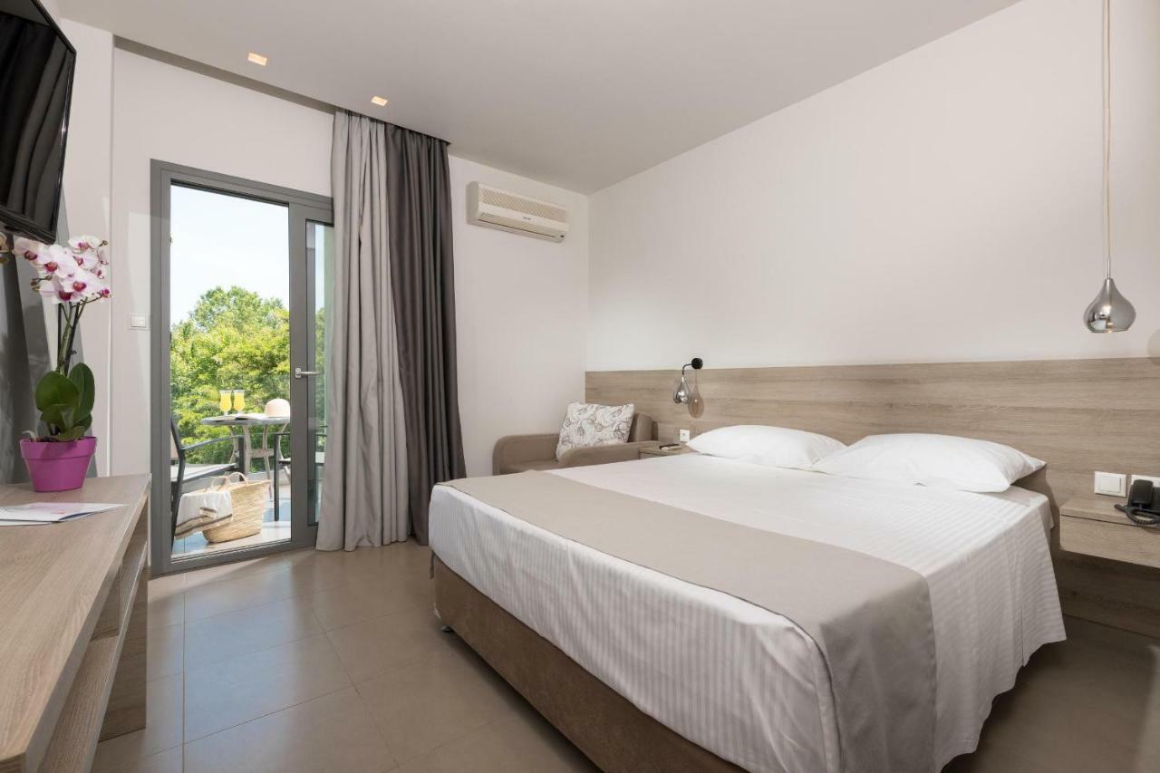 Princess Golden Beach Hotel Chrisi Ammoudia Eksteriør billede